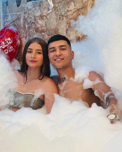Descubre por qué un spa para parejas en Villavicencio puede ser una excelente experiencia para relajarse, conectar y celebrar juntos.